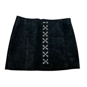 Wilson’s Leather Maxima Y2K Chain Lace Up Goth mini skirt
